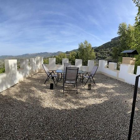 Vila Noviembre La Iruela Exteriér fotografie